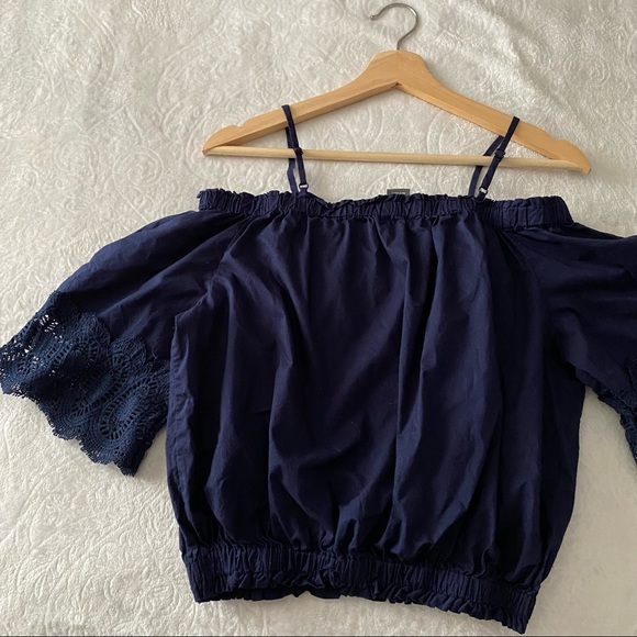 Dark Blue Cold Shoulder Cropped Waist Lace Trim Sleeve Top - Picture 7 of 10